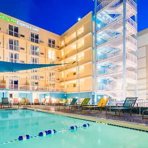 *** Hotel Express & By Ihg Bahamas
