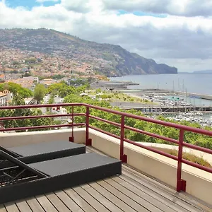  Apartment Front Line Of Funchal Marina - 180º Bay View Portugal